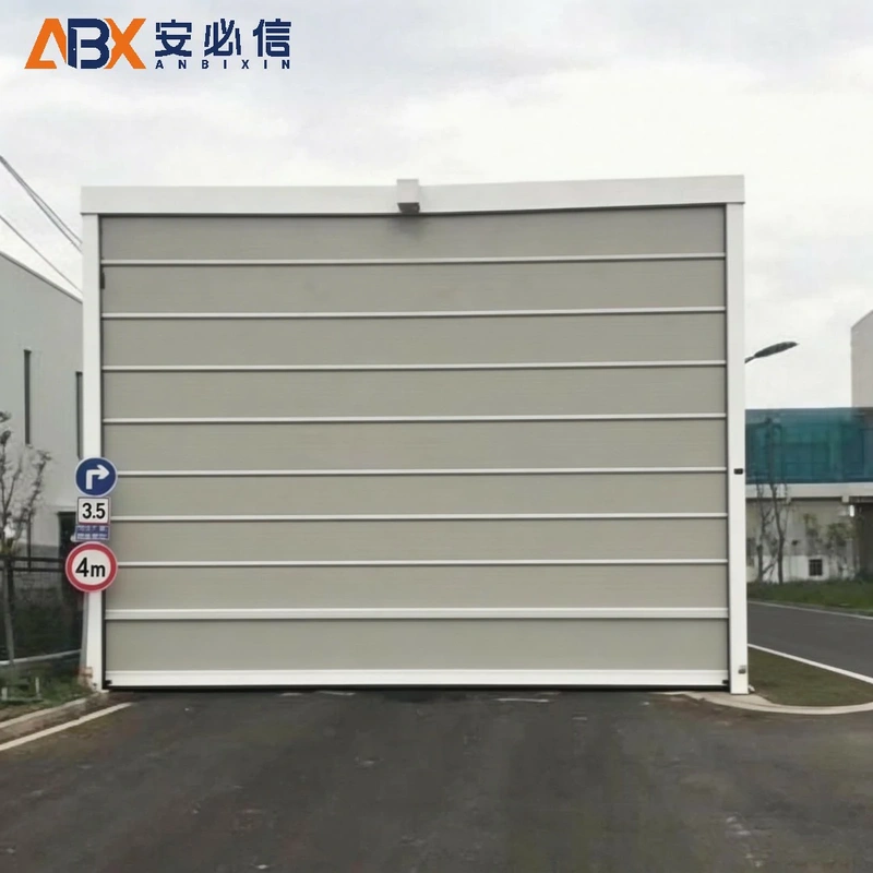 张家口市快速堆积门